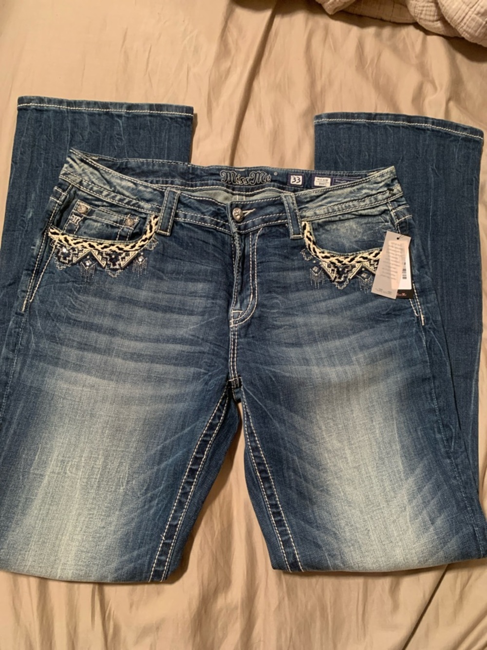 NWT Miss Me Blue 33 Bootcut Embroidered Pocket Women's Jeans - Picture 3 of 5